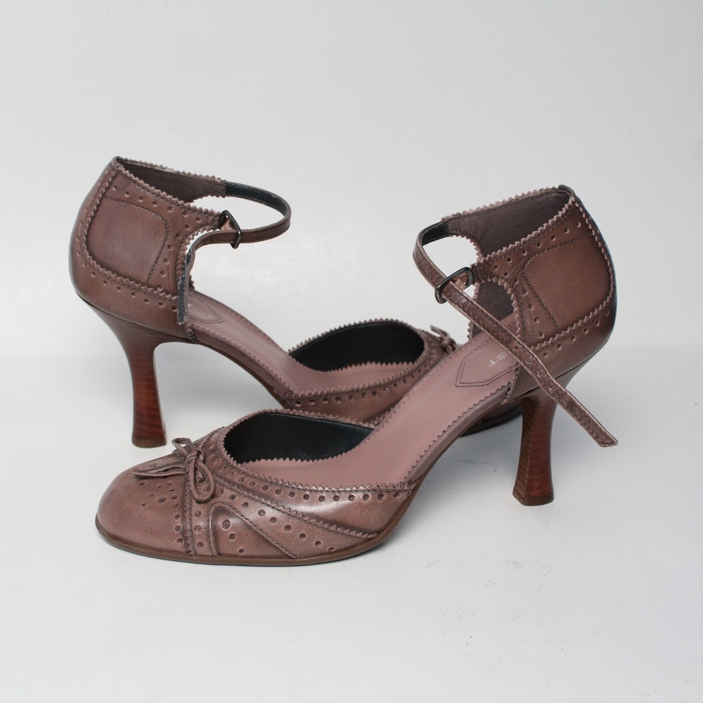 Nine West Women's Leather Brown Slip On Heels